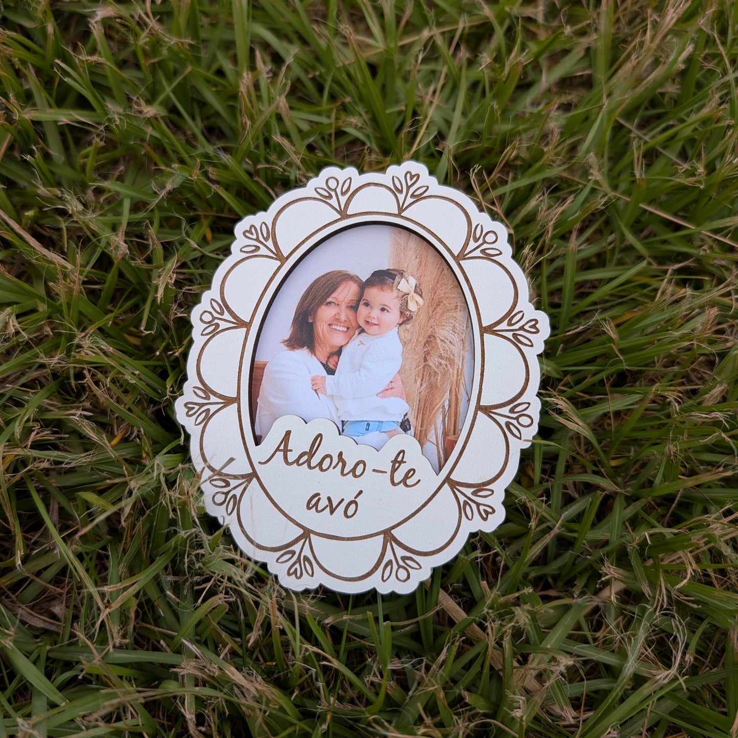 Iman com foto avó